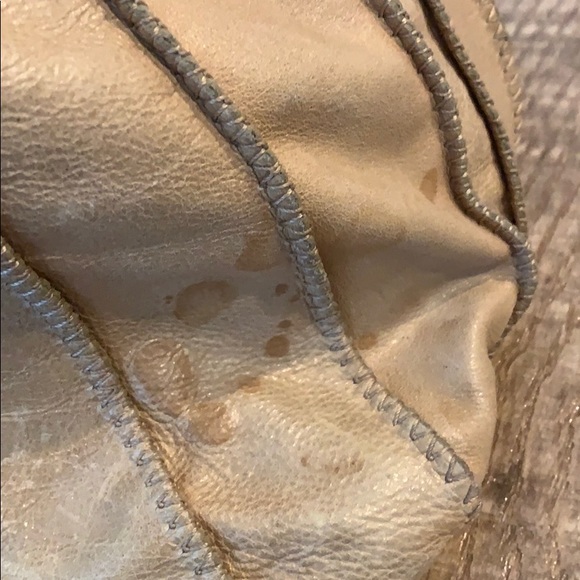 Elliott Lucca tan purse - Picture 3 of 3